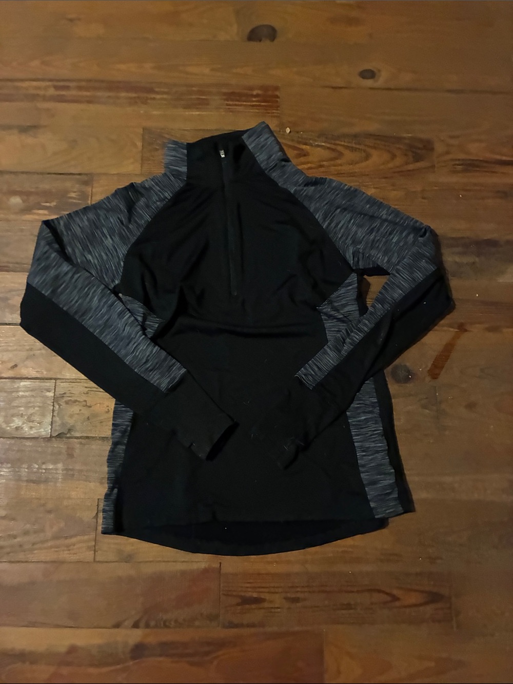 Danskin Now Girls Black and Gray Long Sleeve Quarter-Zip Top